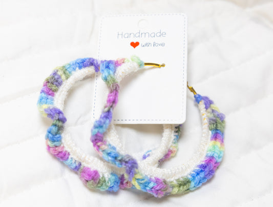 Vibrant loop crochet